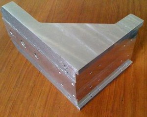 Al加工品　L字型